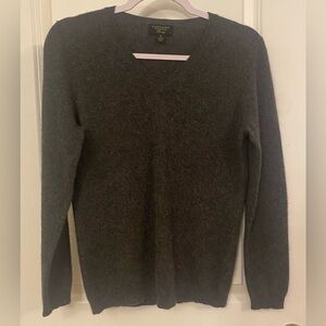 Cashmere Charter Club Luxury Sweater Mens Size M Dark Gray 100% V-neck